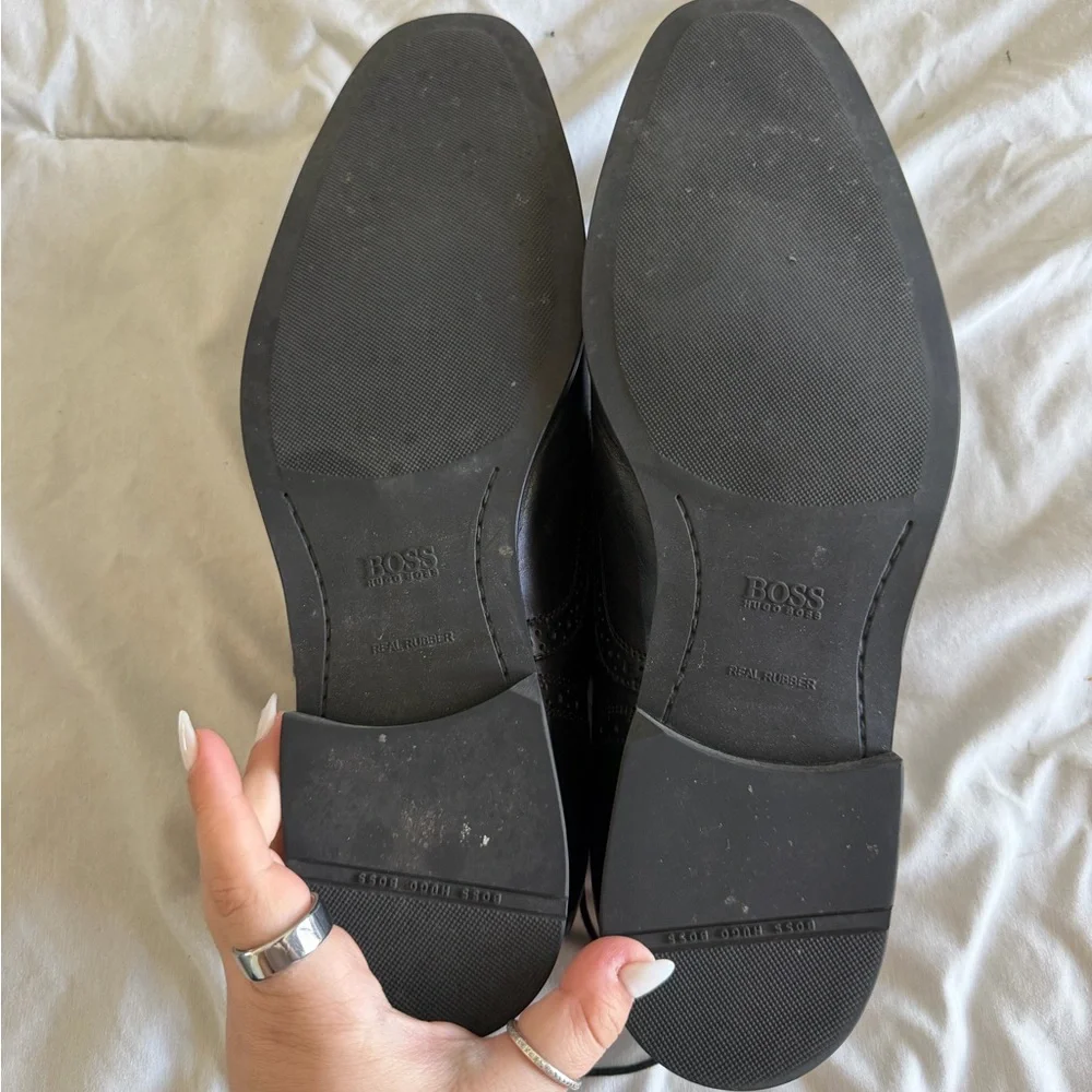 Hugo Boss polished black